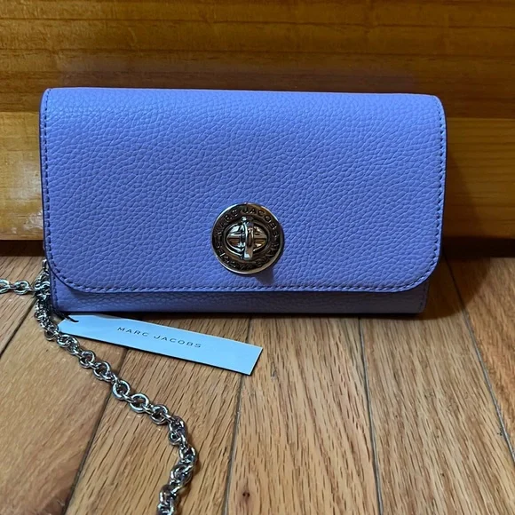 NWT ❤️Marc Jacobs The Wallet on Chain Bag with turn lock - Picture 3 of 17